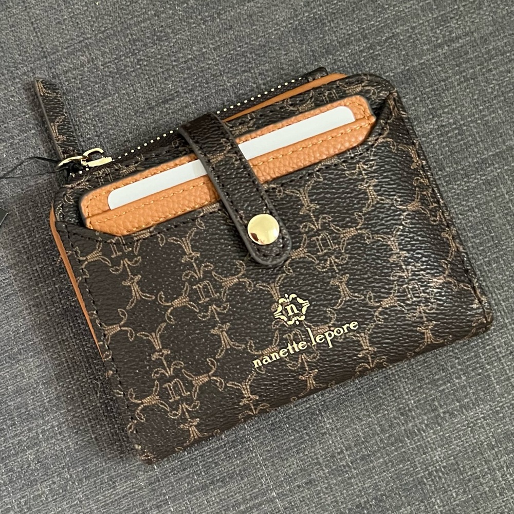 NWT NANETTE LEPORE SMALL LOGO BIFOLD WALLET ORGANIZER & CARD CASE CARDHOLDER - Picture 3 of 14